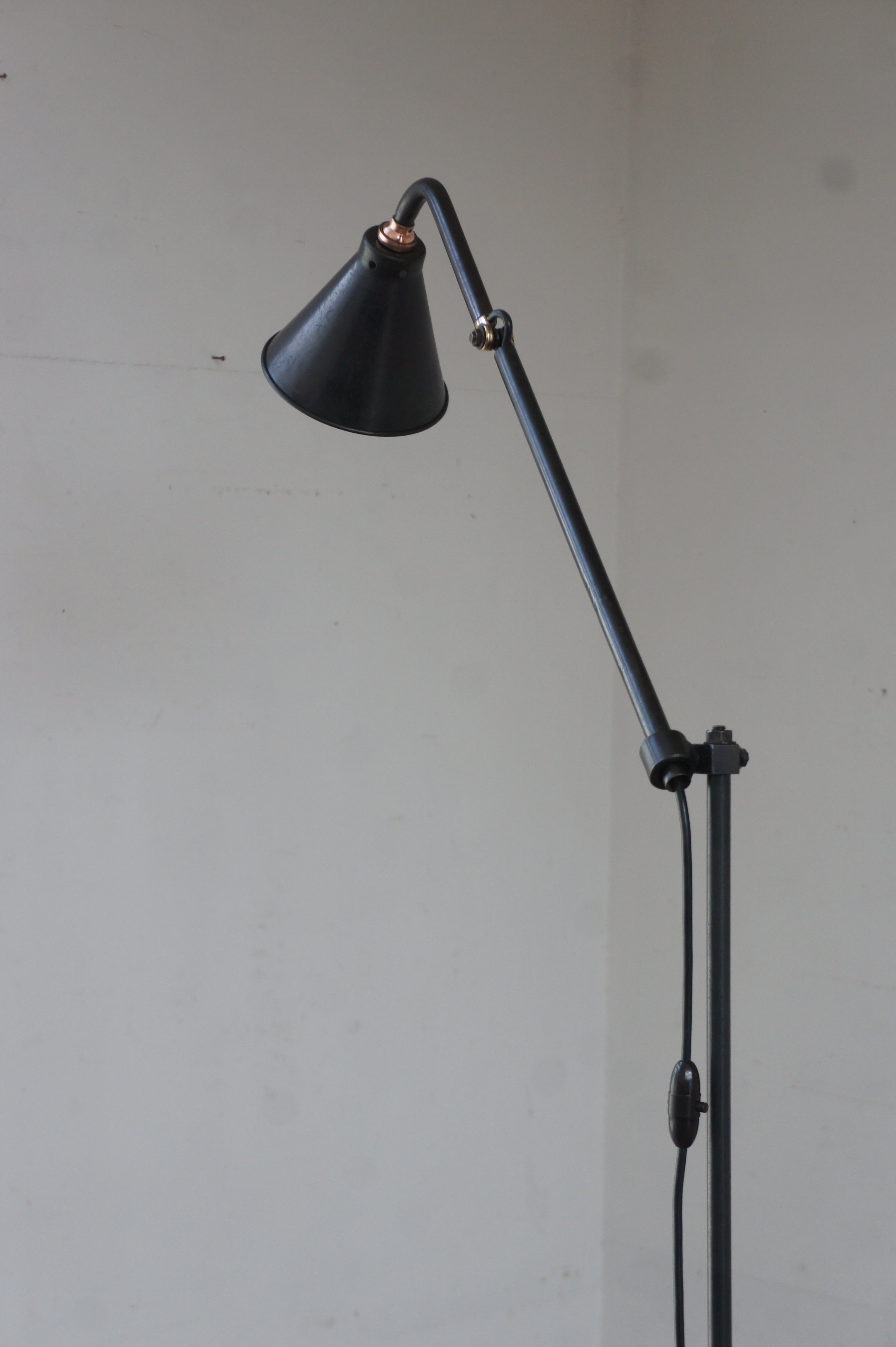 KI-E-KLAIR Floor light 1500 – fertravail