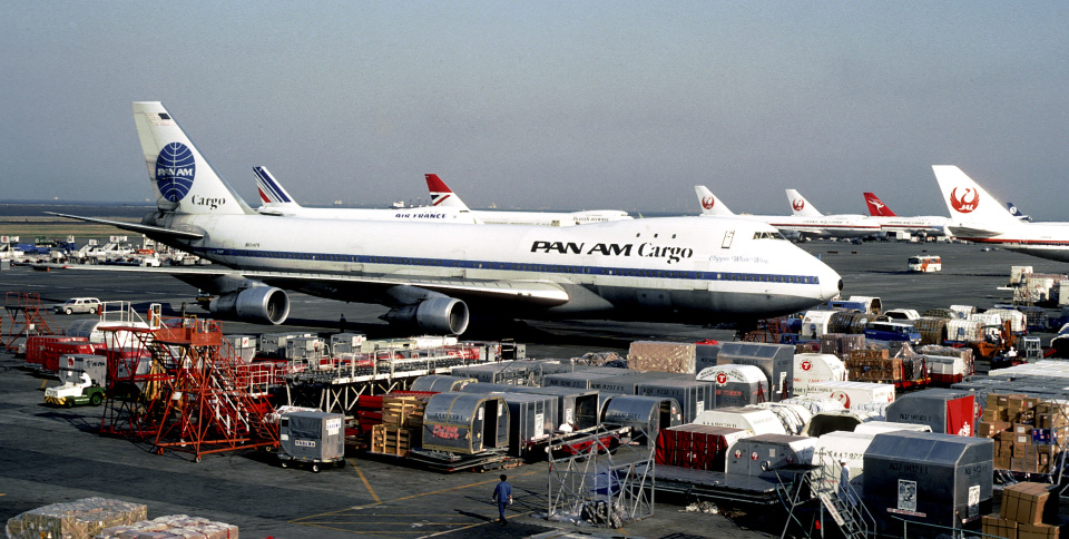 パンアメリカン航空 Boeing 747-100 N654PA 羽田空港 航空フォト | by