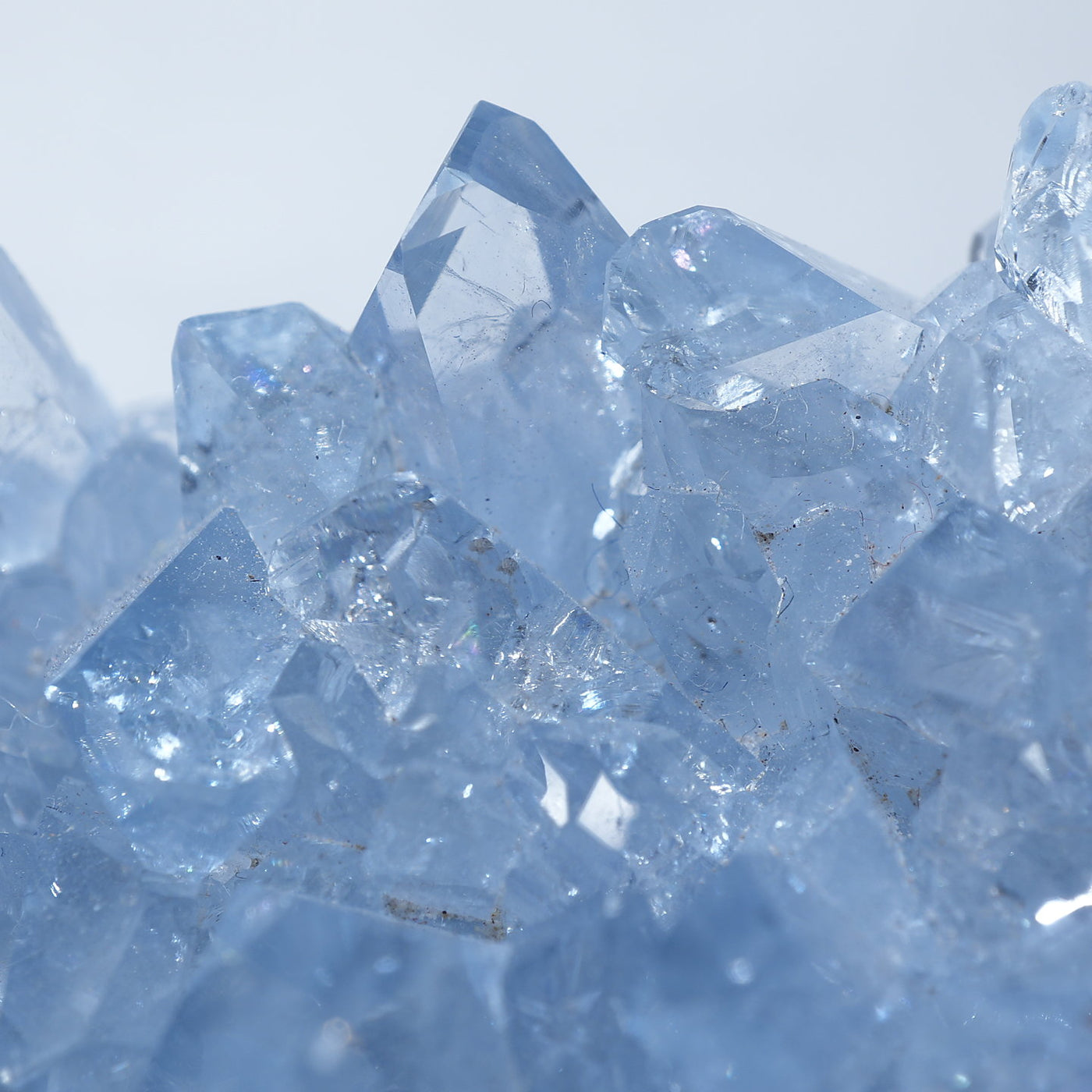 マダガスカル産 セレスタイト(天青石) |ハッピーギフト – 天然石