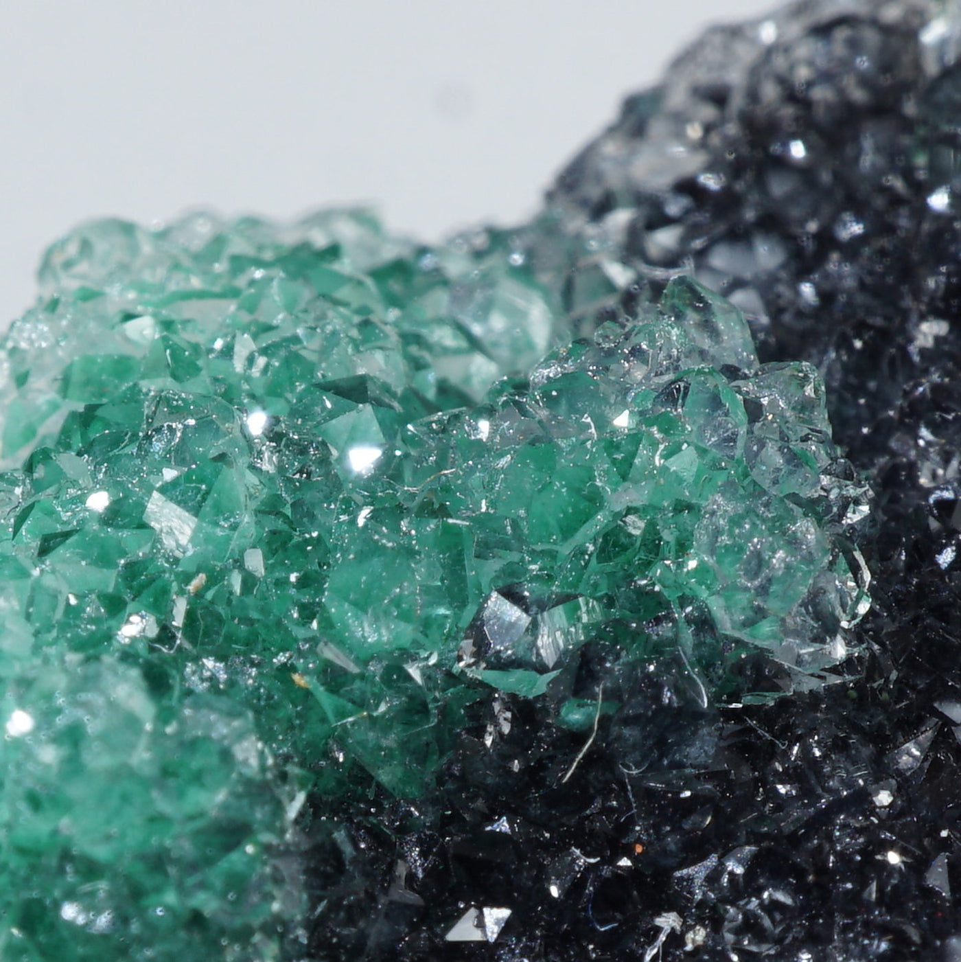 コンゴ産 クォーツonマラカイト – 天然石ハッピーギフト