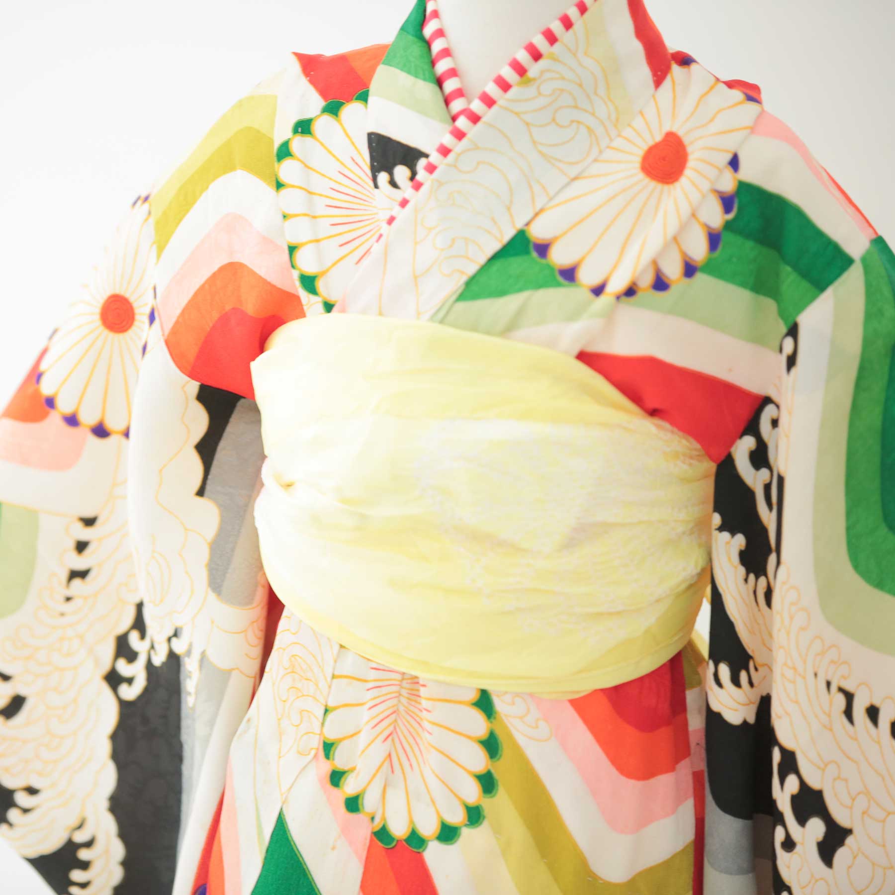 アンティーククリーム色の着物と帯のセット☆2歳から3歳