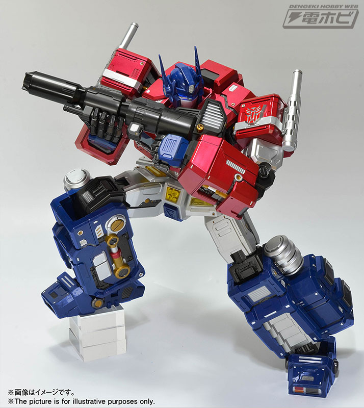 トランスフォーマー』コンボイが全高48センチの超弩級スケールで