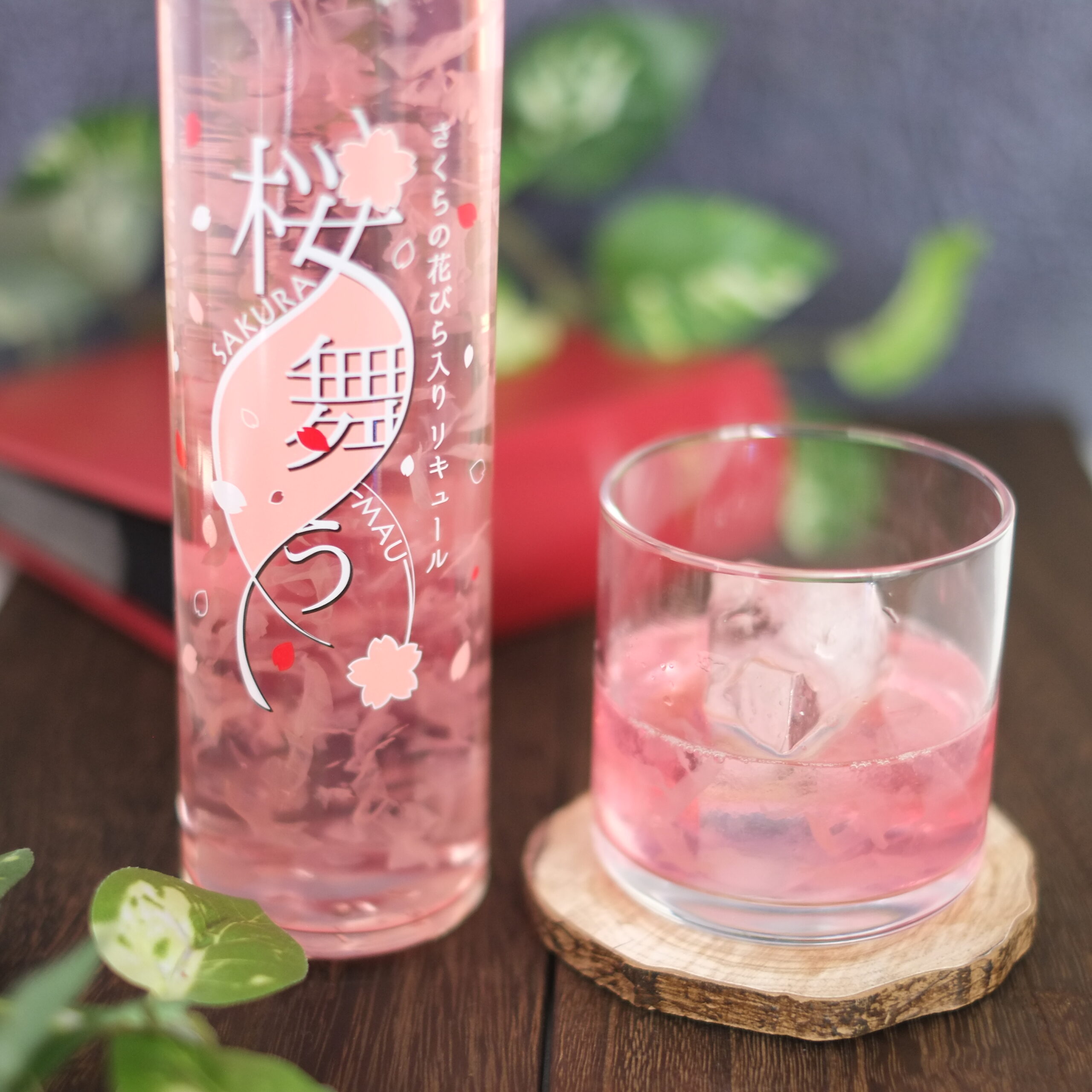 桜舞う – 株式会社豊幸園