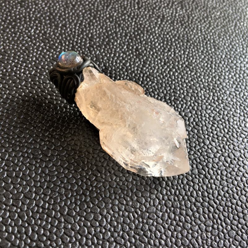 スモーキークォーツ/エレスチャル/樹脂/ペンダントトップ - Hyo-tan