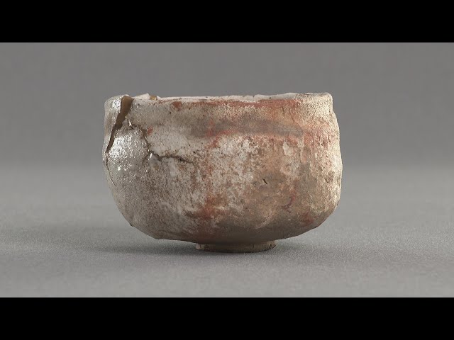 川喜田半泥子《志野茶碗 銘 赤不動》1949年 - YouTube