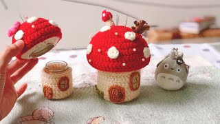 Crocheted mushroom pincushion - YouTube