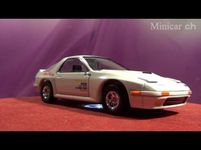 マツダ サバンナ RX-7 コミックトミカEX 頭文字D - YouTube