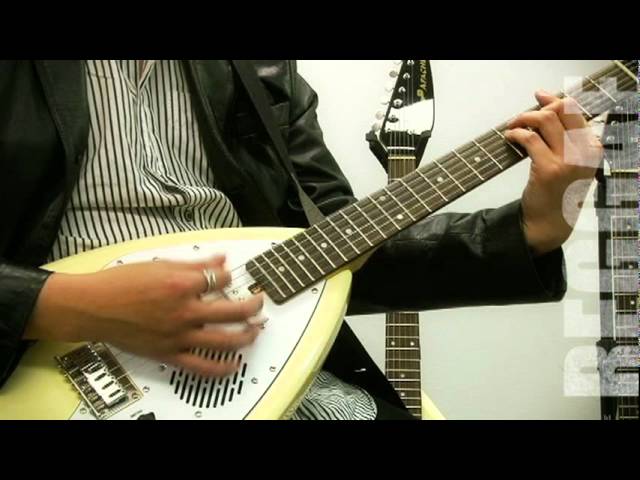 VOX APACHEギター紹介映像 - YouTube