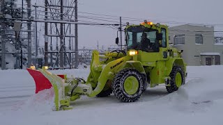 北海道開発局 除雪ドーザ KAWASAKI 65ZV-2 - YouTube