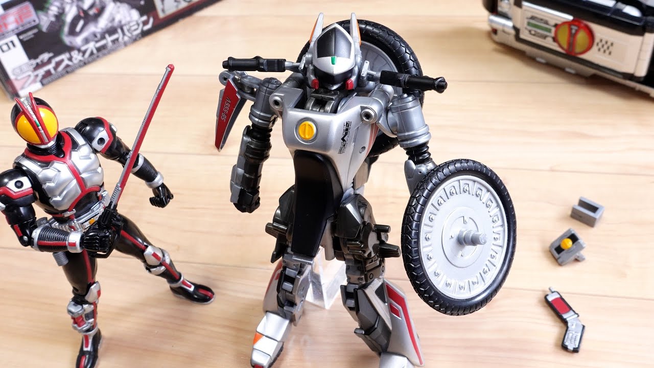 20年前の仮面ライダーファイズ全フィギュアセット レビュー！テレビ