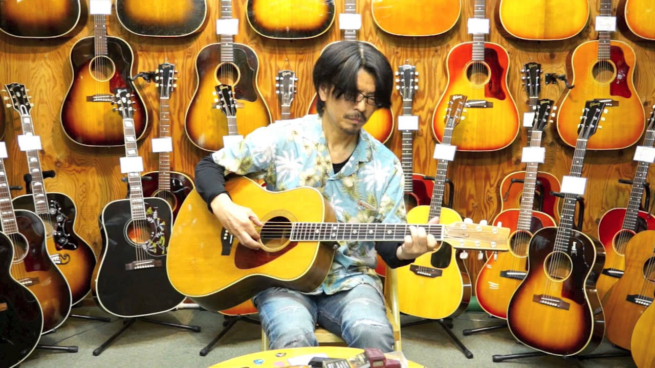 YAMAHA FG 2000 1974 - YouTube