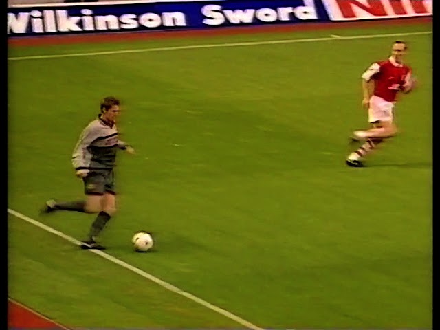 Arsenal 1-0 Manchester United 1995/96 - YouTube