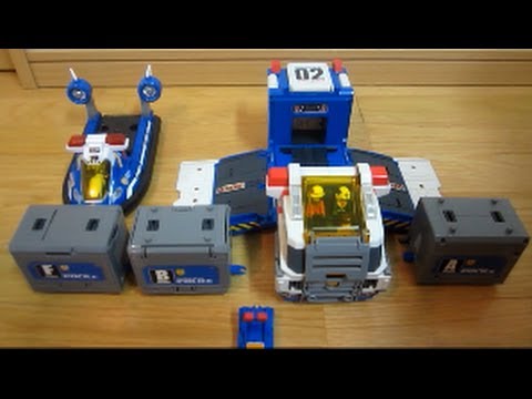 トミカ ハイパーブルーポリス 2号のガードランナー&コンテナポリス