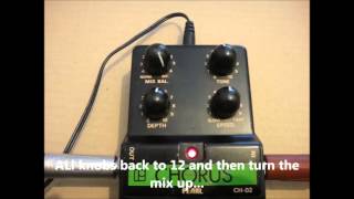 Pearl CH 02 analog chorus demo - YouTube