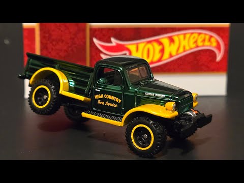 Opening Hot Wheels Holiday 1952 Dodge Power Wagon - YouTube