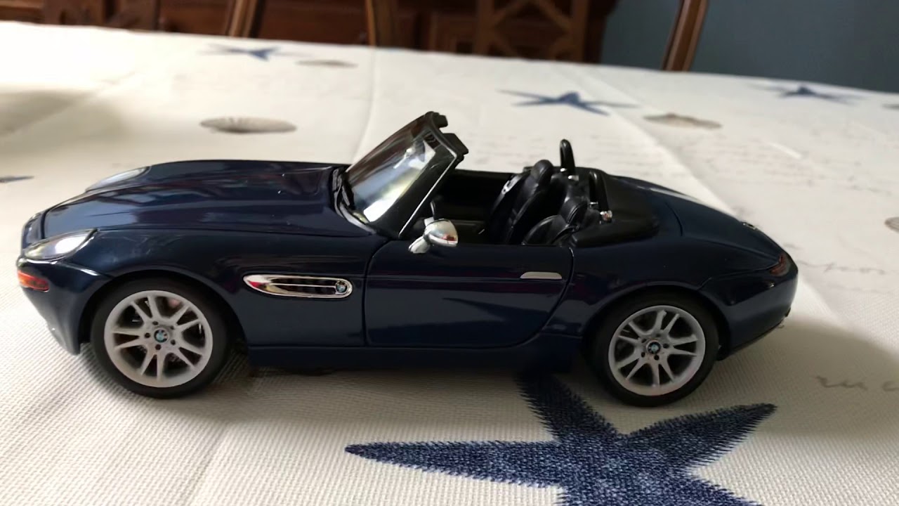 Review of BMW Z8 by Maisto (Scale 1/18) - YouTube