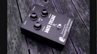 Guitar FX Layouts: Emanating Fist Electronics Dope Priest