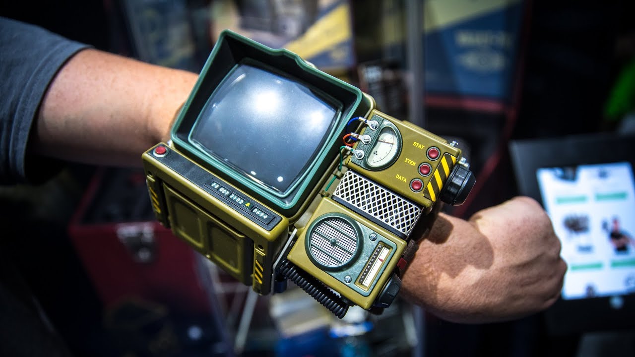 Hands-On with Fallout 76's Pip-Boy Kit! - YouTube