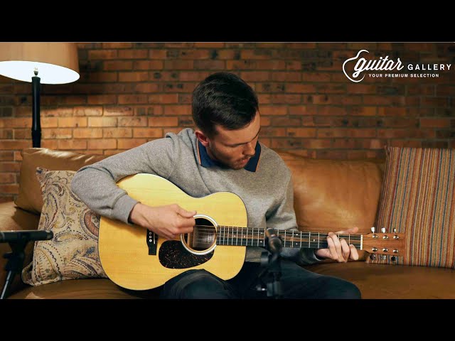 Martin 000JR-10E Shawn Mendes - YouTube