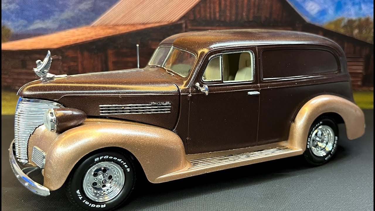 39Chevy Sedan Delivery&Maie Figure 1939 Chevy Sedan Delivery 1/24