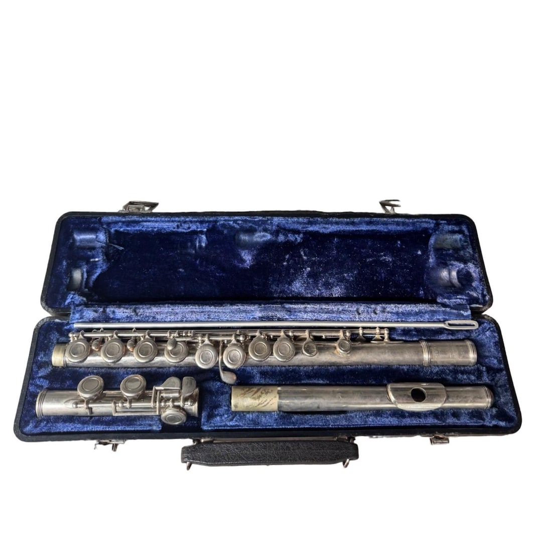 Vintage W.T. Armstrong 104 Student Flute With Case - Etsy