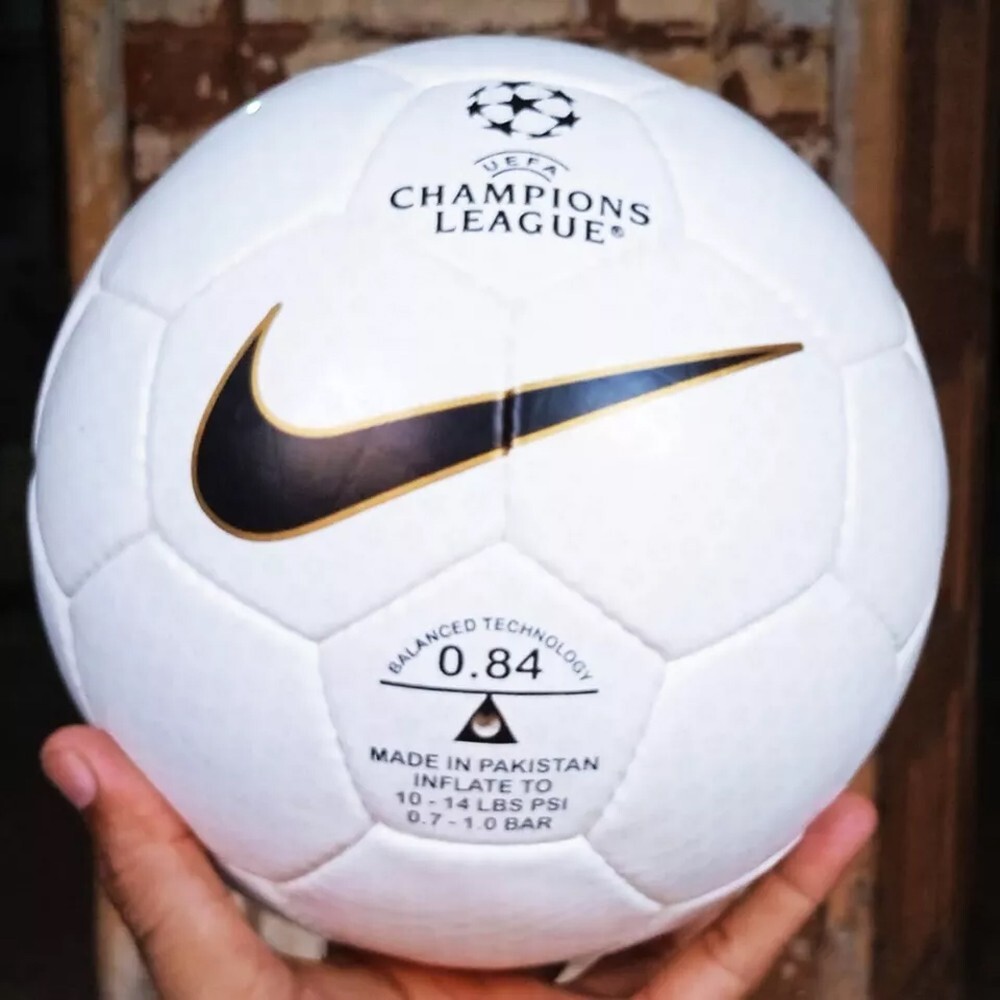 NIKE NK 800 GEO UEFA Champions League 1999-2000 Official Match