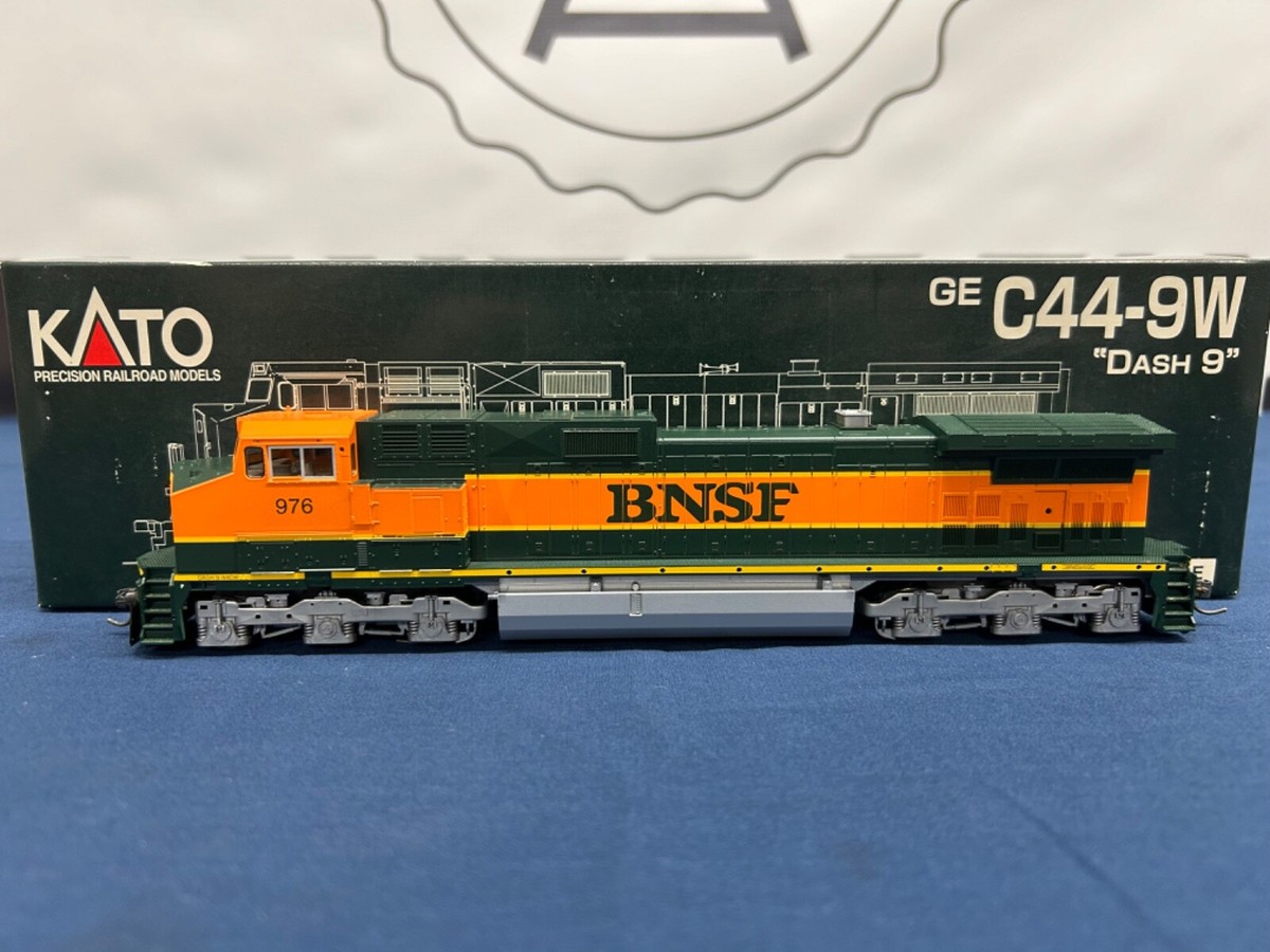 Kato HO BNSF #976 GE C44-9W Dash-9 Diesel Engine w/ DCC 37-1901 | eBay