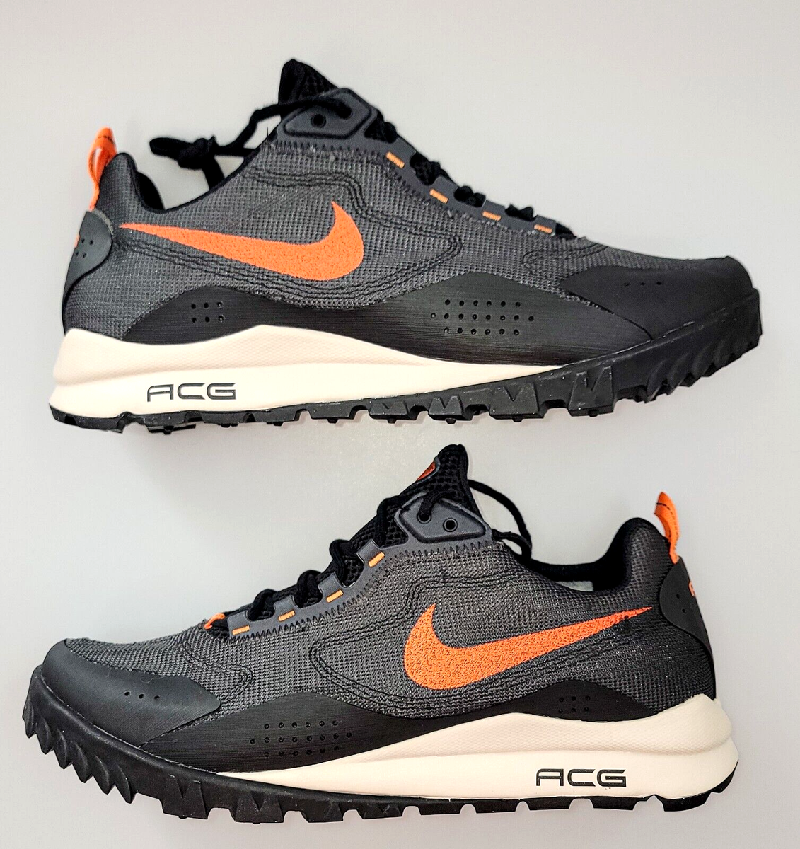 NIB DS Sz 13 Nike ACG Wildedge Anthracite Outdoors Sneaker Boot