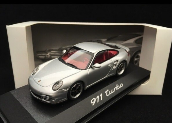 1/43 Porsche 911 997-2 Turbo 2010 Silver Diecast Model by
