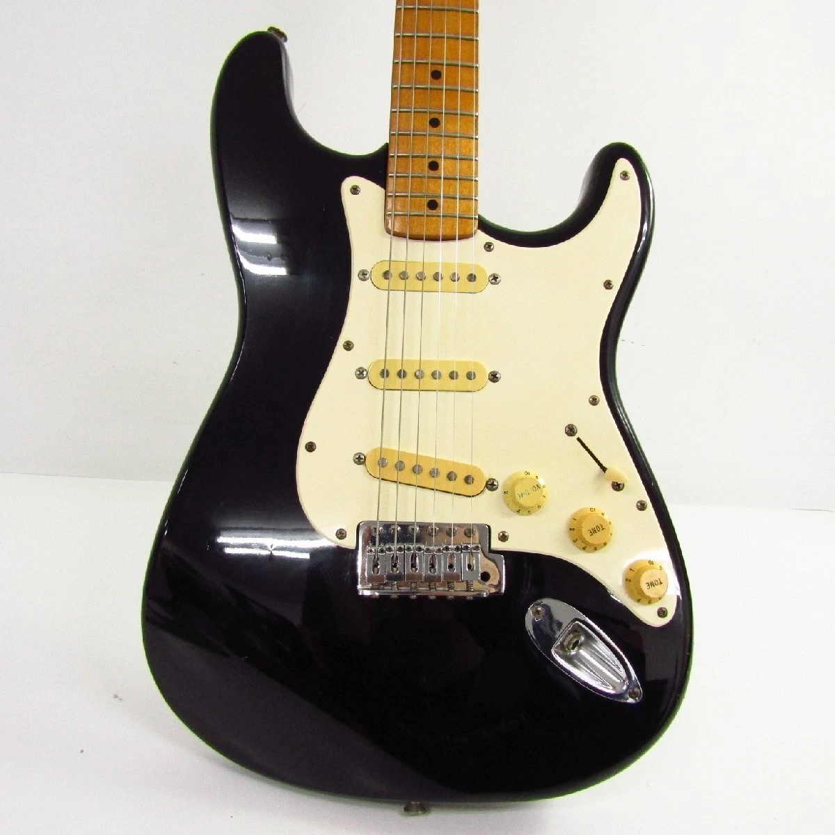 Fender Squier Stratocaster Japan for sale - eBay