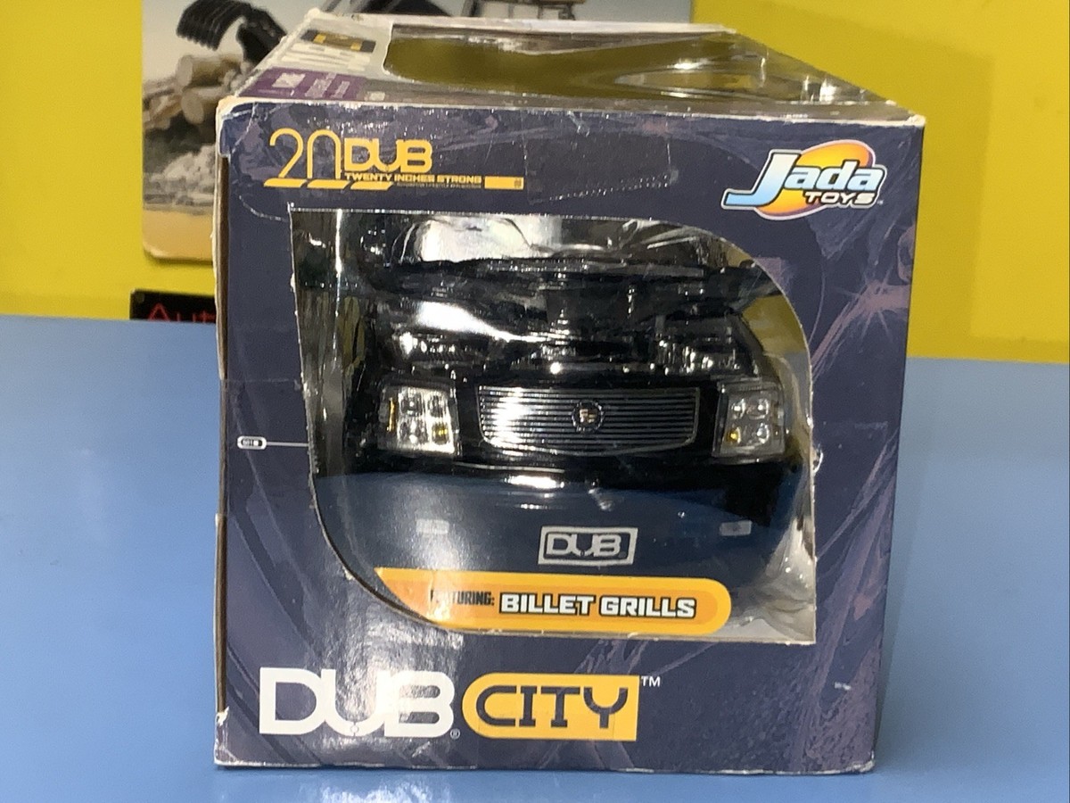 JADA DUB CITY 2002 CADILLAC ESCALADE W/ 20