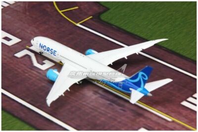 1:400 JC Wings NORSE BOEING 787-9 Passenger Airplane Flap Down