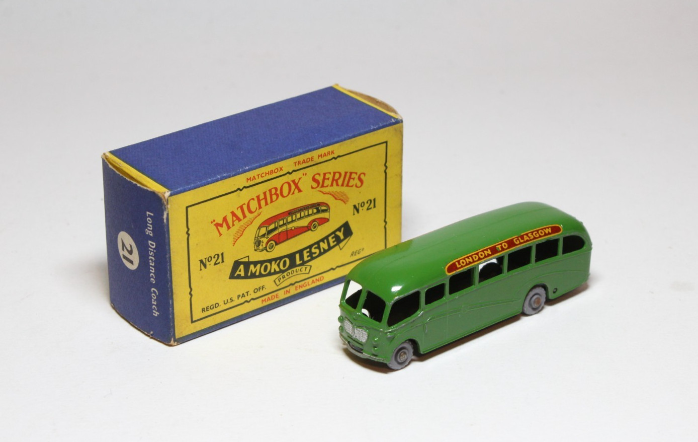 Matchbox 21a, Bedford Coach - Free Price Guide & Review