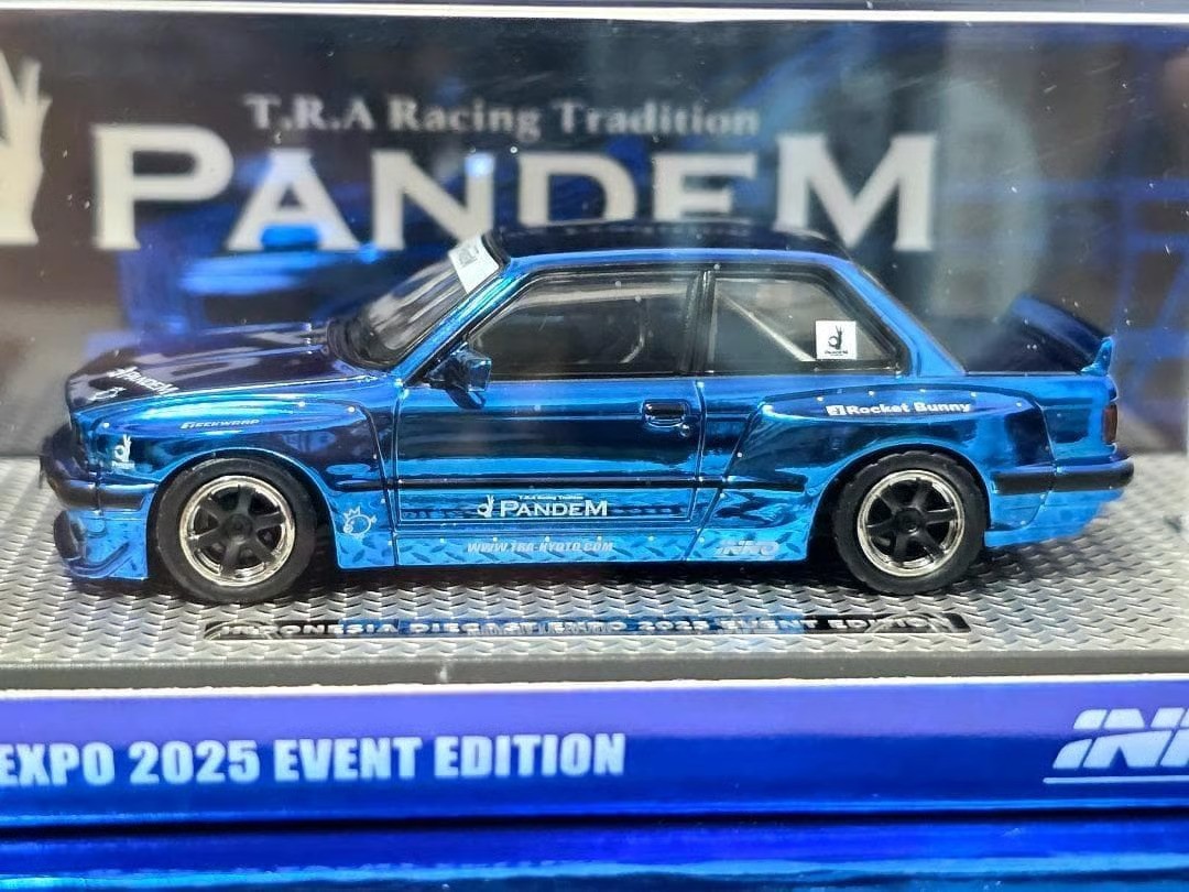 INNO64 BMW E30 WIDEBODY PANDEM ROCKET BUNNY INDONESIA DIECAST EXPO