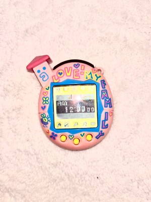 RARE 2004 Tamagotchi Connection V5 Familitchi Pink “I Love My