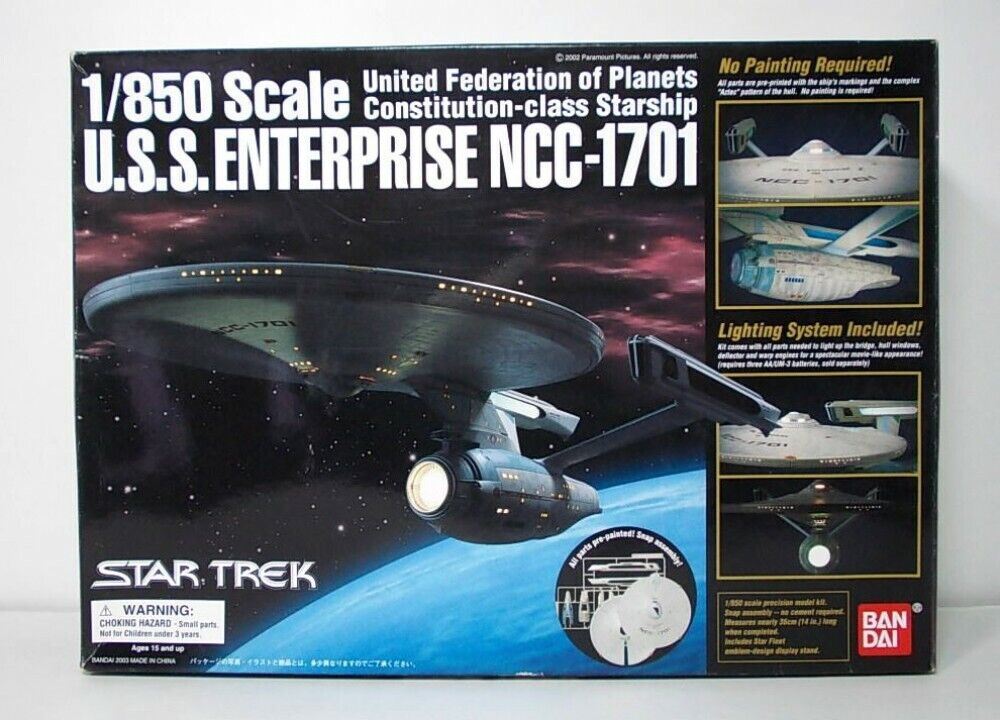 Bandai 1/850 Scale Star Trek U.S.S. Enterprise NCC-1701