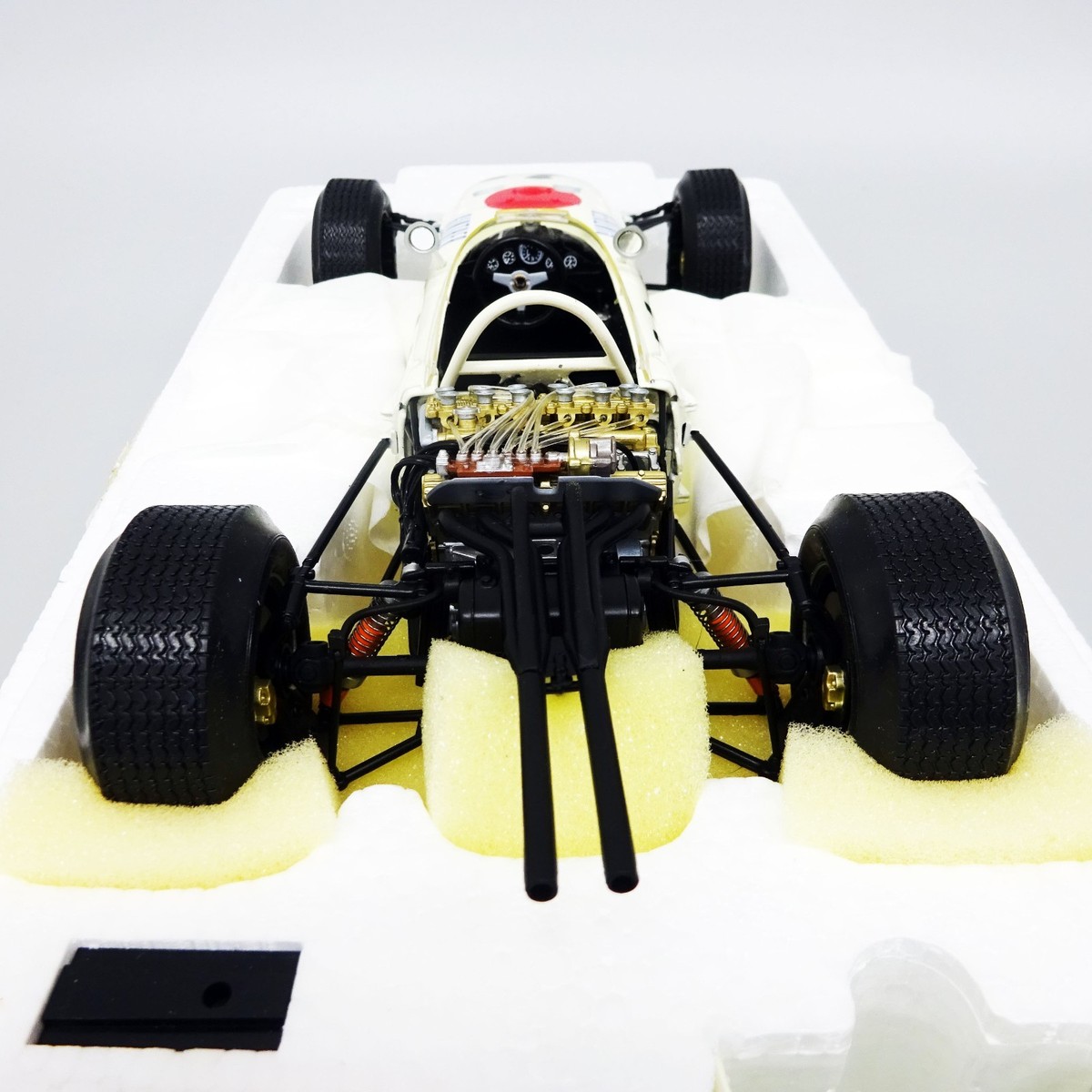 Tamiya 1/12 Collector's Club Honda F-1 RA272 1965 Mexico GP Winner
