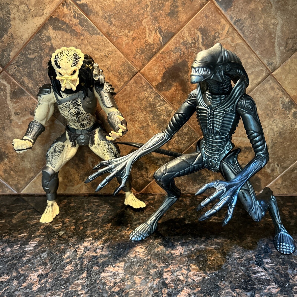 Aliens vs Predator Ultimate Battle 1996 Kenner Action Figure Loose