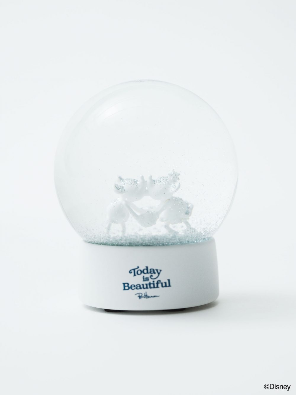 ロンハーマン」からミッキー＆ミニーのスノードーム登場 | VERY