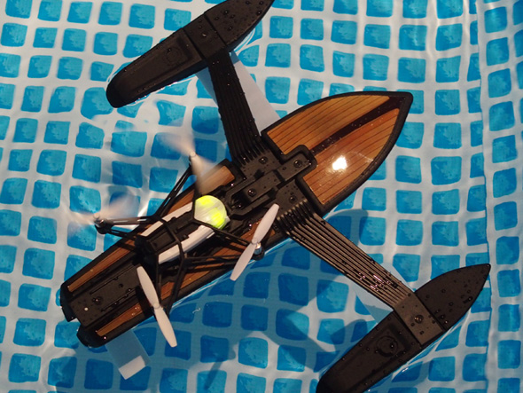 ついに陸海空を制覇？ 10分で分かるパロットの新型ドローン13機種の