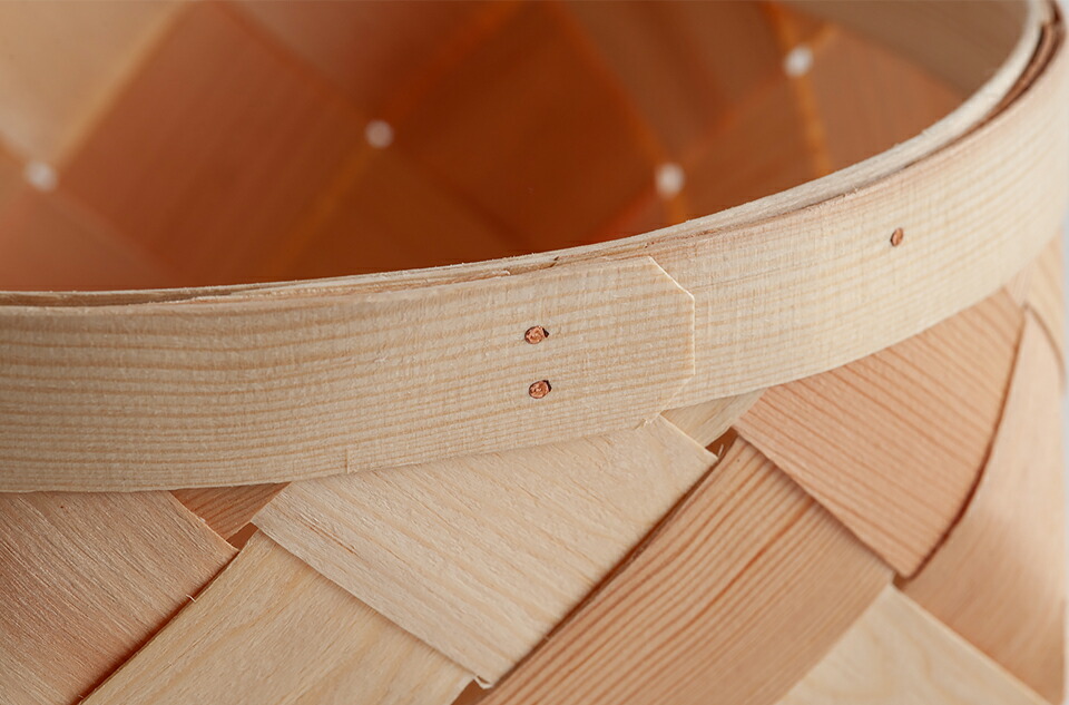 エストニアのパインバスケット フリーデザイン ｜ 北欧・ロングライフ