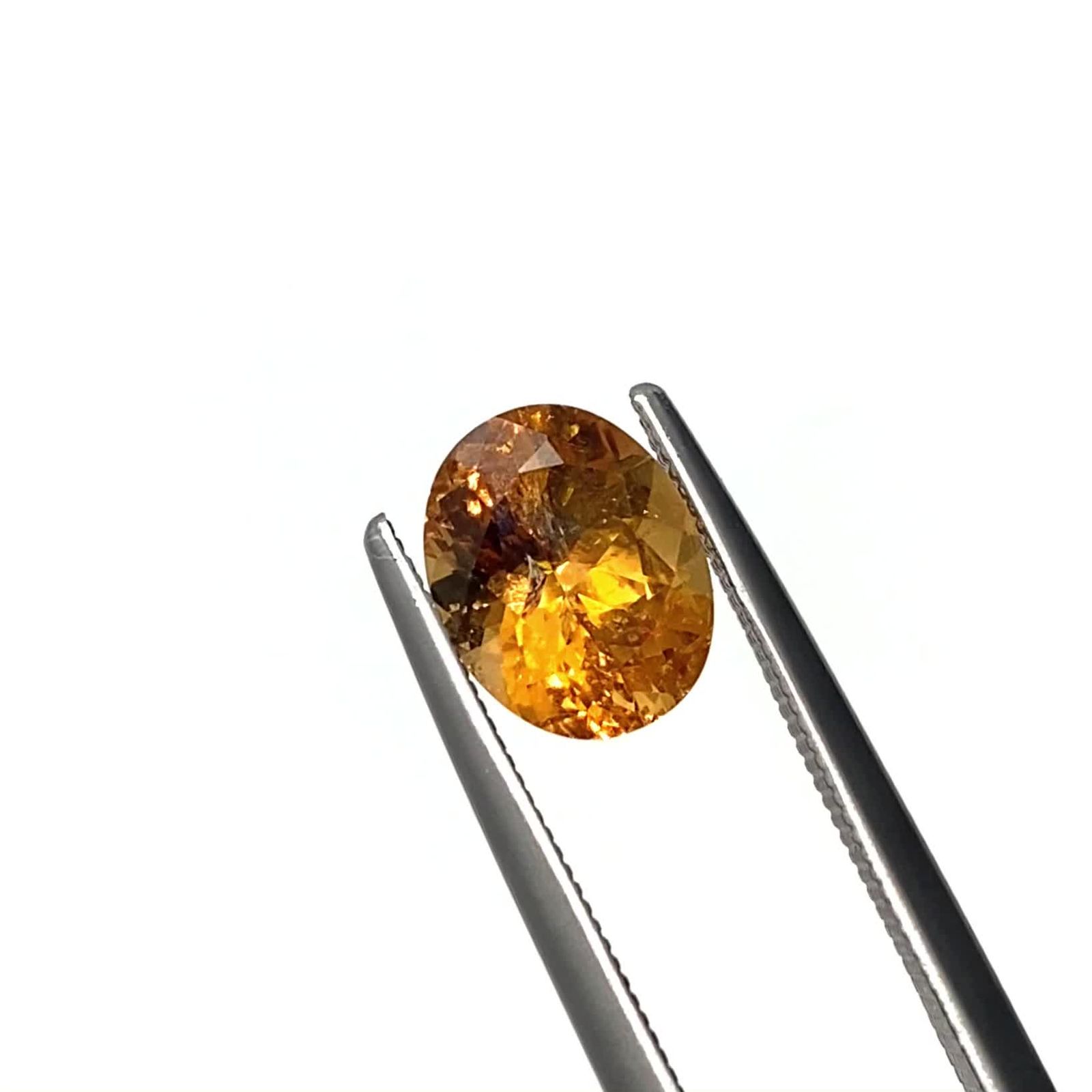 インペリアルガーネット(宝石名ヘソナイト・ガーネット)タンザニア産