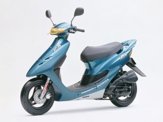 ホンダ（HONDA）1995年 Live Dio ZX・カラーチェンジのカタログ情報