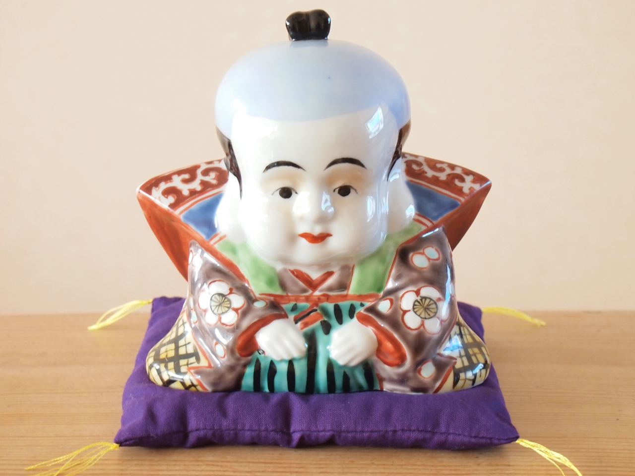 九谷焼 4号福助 青九谷 布団付 九谷焼マルヨネ 陶芸窯和陶房