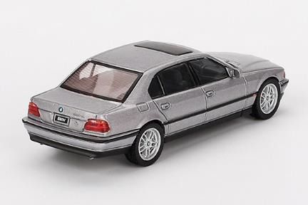 MINI GT 1/64 (ダイキャスト製) BMW 750IL アスペン