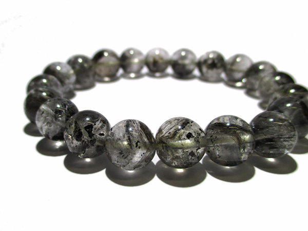 高品質 エレスチャルクォーツ（グラファイト イン クォーツ