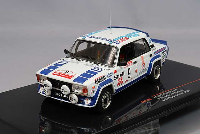 イクソ 1/43 ラーダ 2105 VFTS 1986 ヴァラシュスカー 冬季 ラリー #8