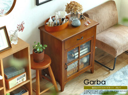 ガラス扉キャビネット・チェスト通販 | 北欧・ヴィンテージインテリア