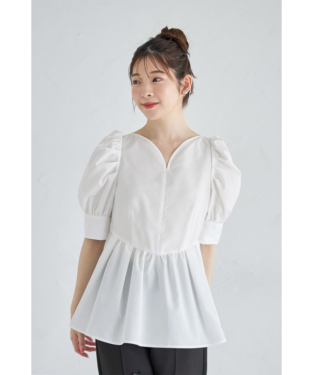 ハート釦ハートネックパワーショルダーペプラムブラウス