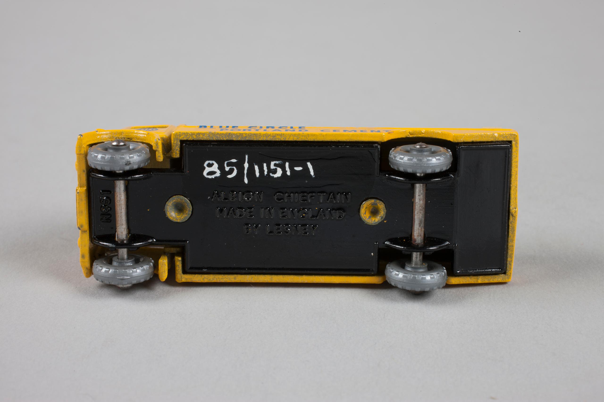 Powerhouse Collection - Toy Matchbox No 51a Albion Chieftain